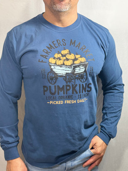 Farmer's Market Pumpkin Patch Comfort Colors Graphic Long Sleeve Tee (Royal Blue)