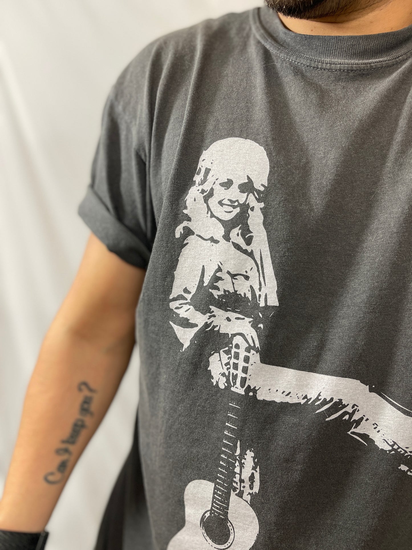 Vintage Dolly Graphic Tee (Pepper Charcoal)