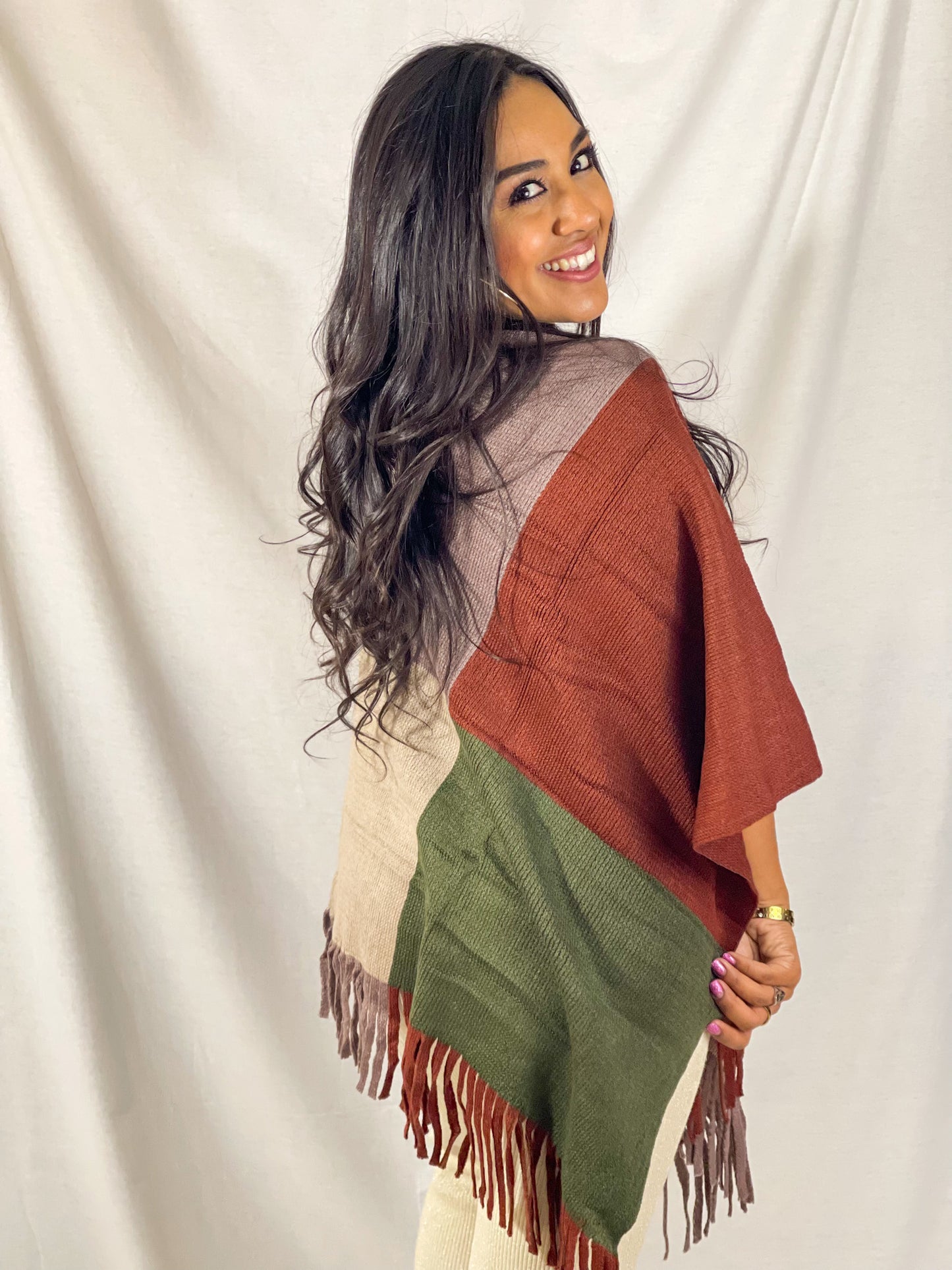 Hoping for Autumn Nights Poncho (Mocha/Green)