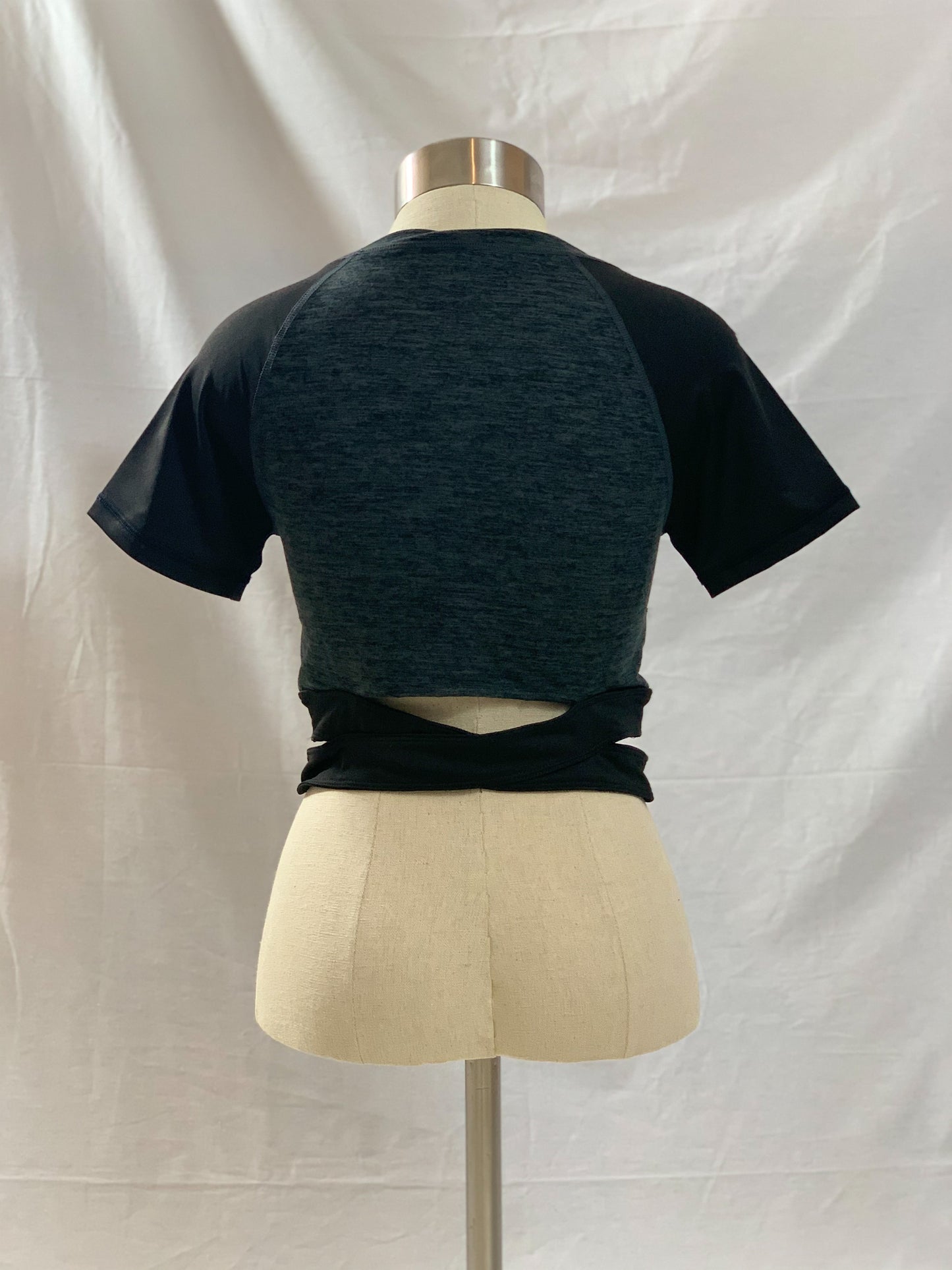 Tara Two-Tone Active Top