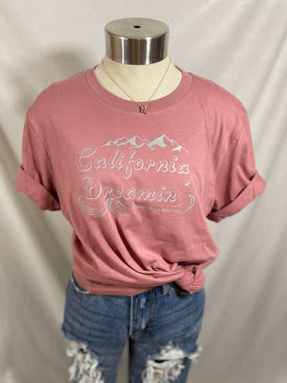 California Dreamin' Graphic Tee (Mauve)