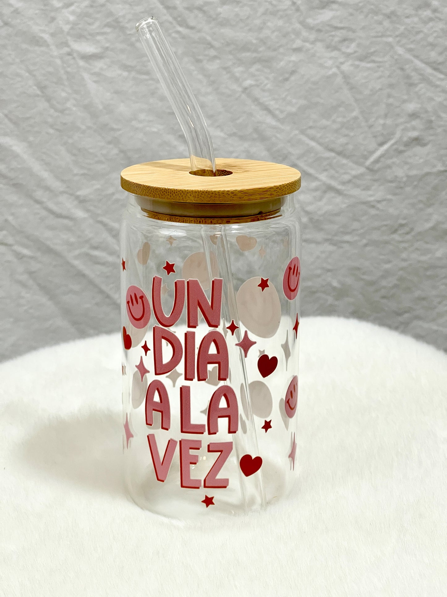 Una Dia A LA Vez Glass Tumbler - 16oz